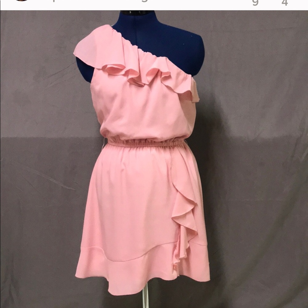 Pink dress